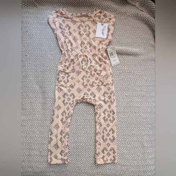 Jessica Simpson Pink Patterned Bodysuit - Picture 1 of 6